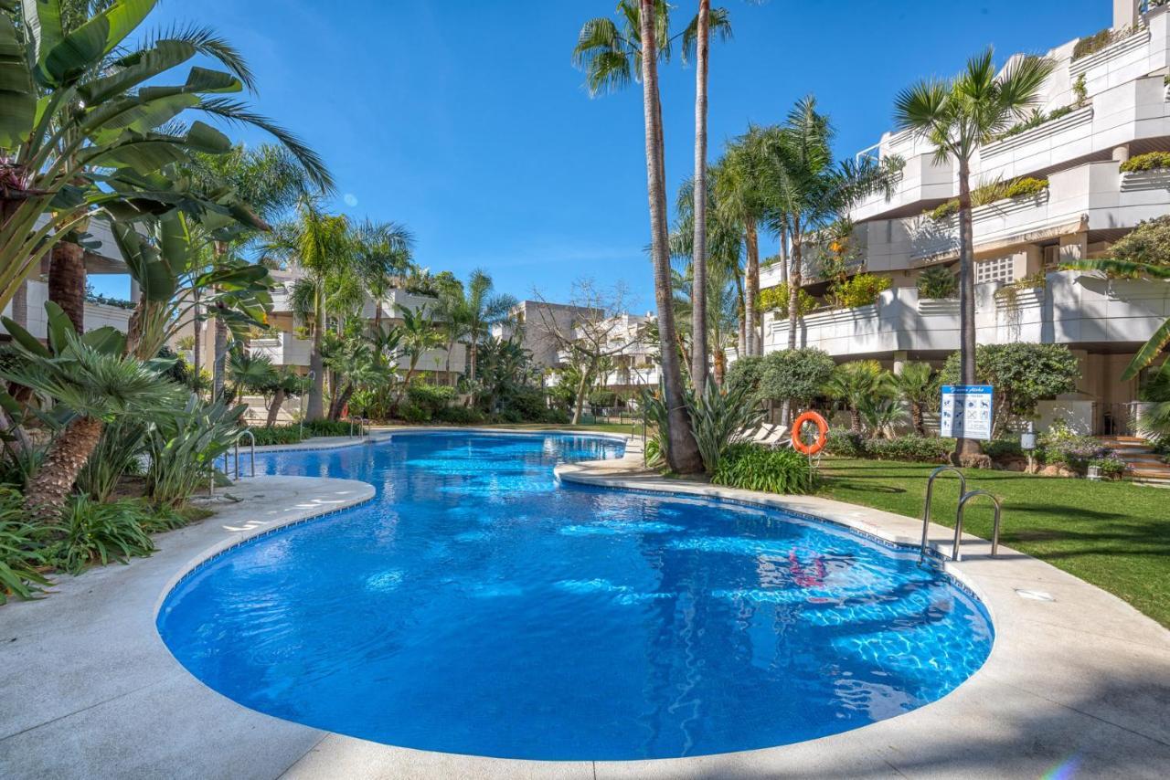 Fa- Luxury 2 Bedroom Apt Fuente Aloha Marbella Exterior photo
